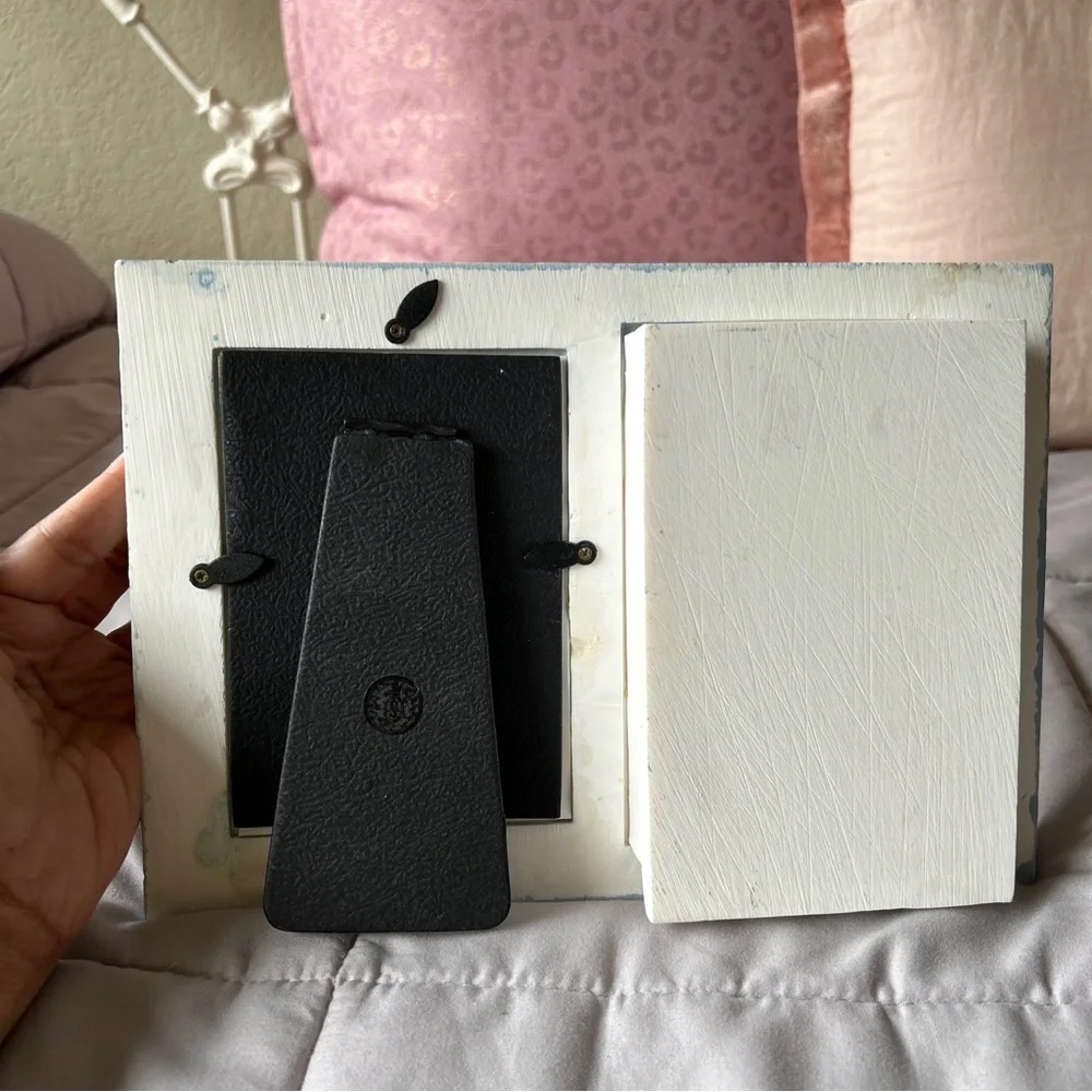 Studio Silversmiths 3D Floral Resin picture frame